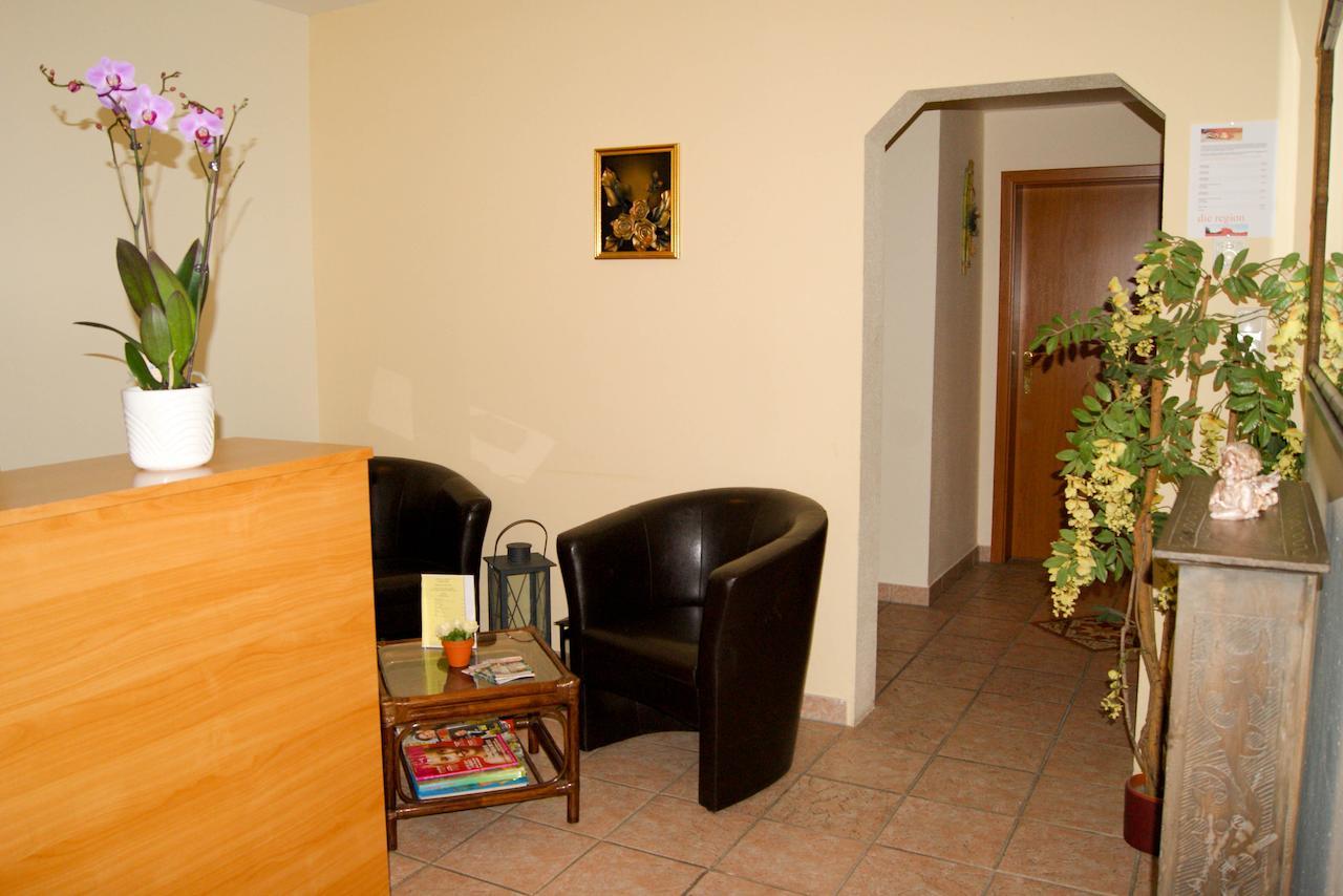 Hotel Schonunger Bucht Waigolshausen Екстер'єр фото